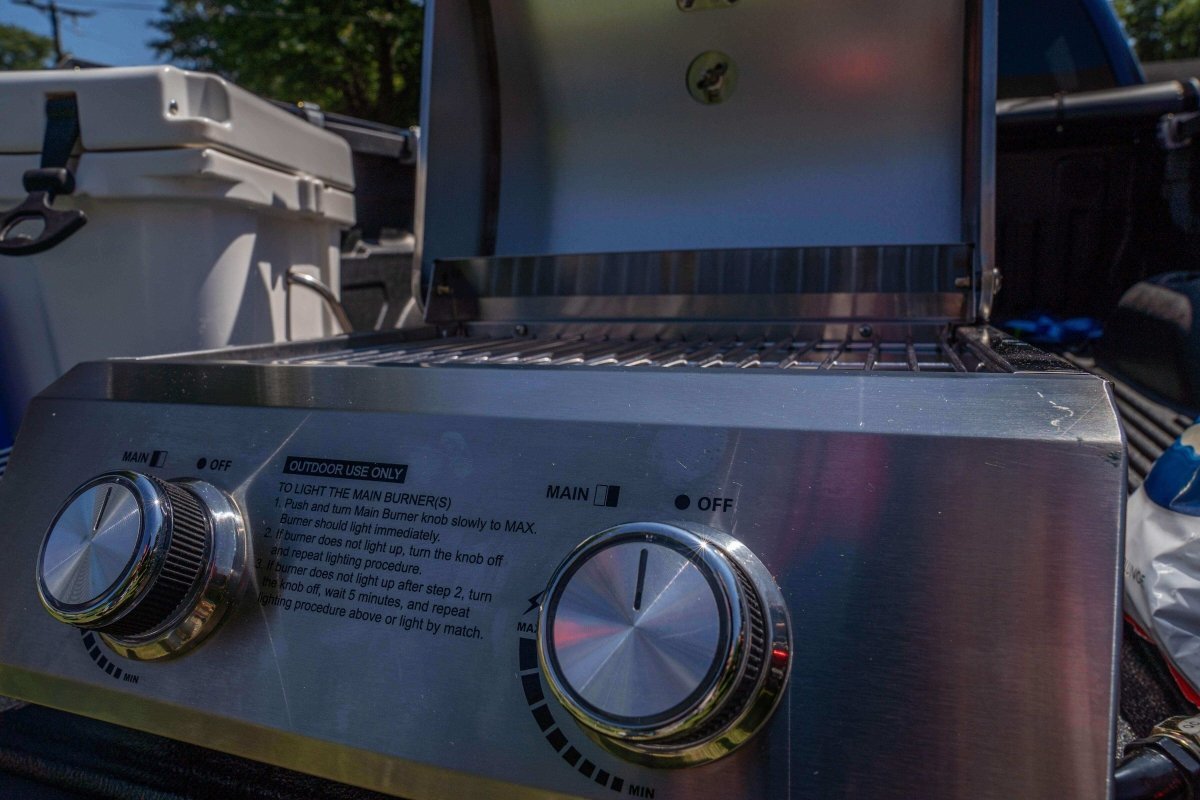 13742 | Stainless Tabletop Propane Gas Grill - SNOODBANGER customs