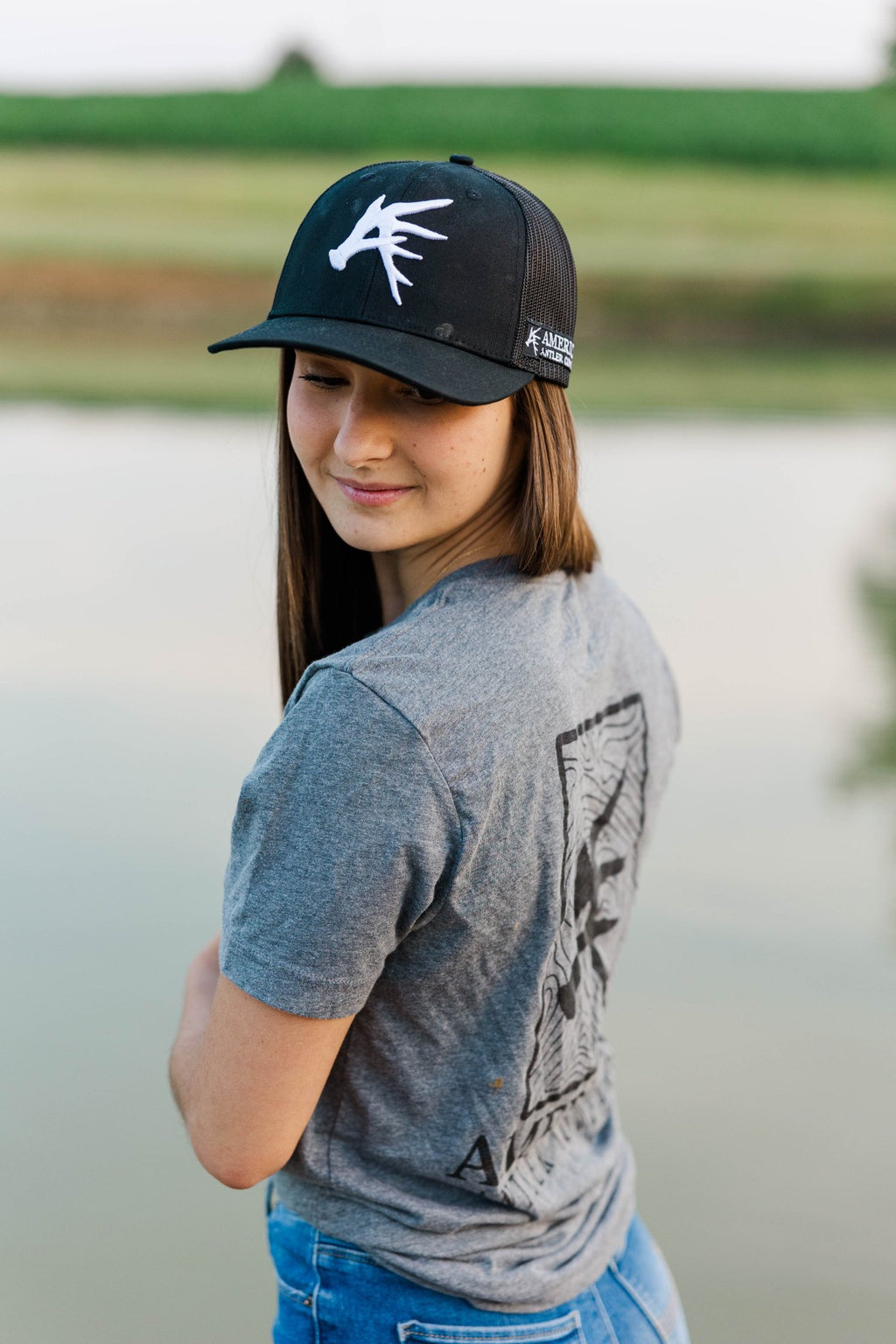 Black Antler Symbol Snapback Hat - SNOODBANGER customs