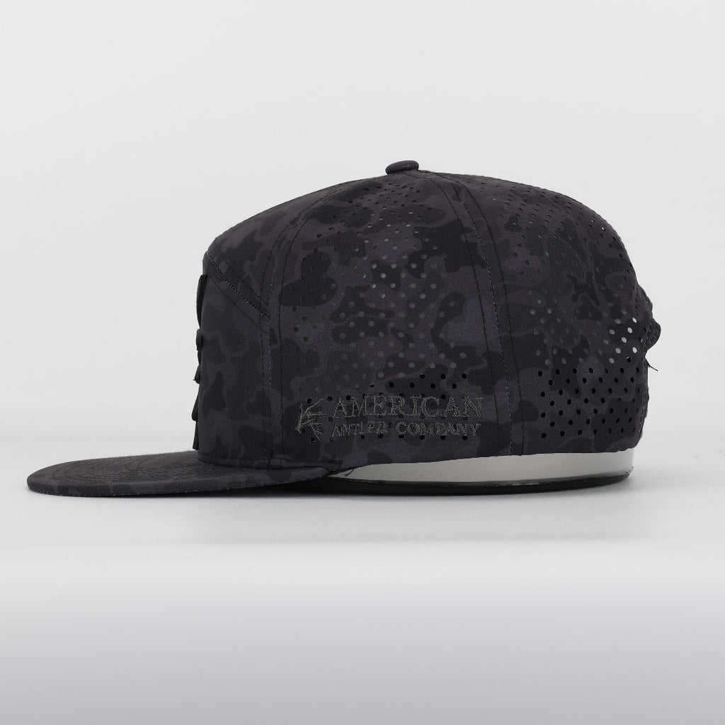 Black Marsh Duck Camo Back Country Performance Snapback Hat - SNOODBANGER customs