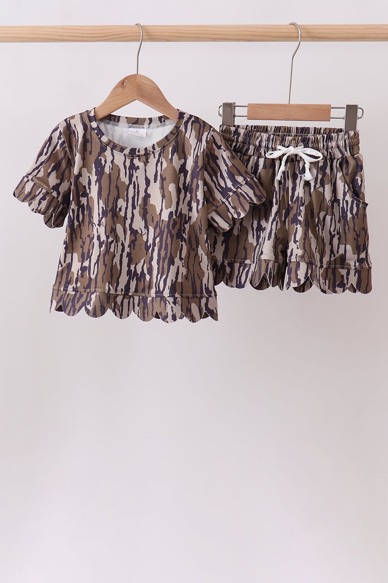 Camouflage scalloped mom&me shorts set - SNOODBANGER customs