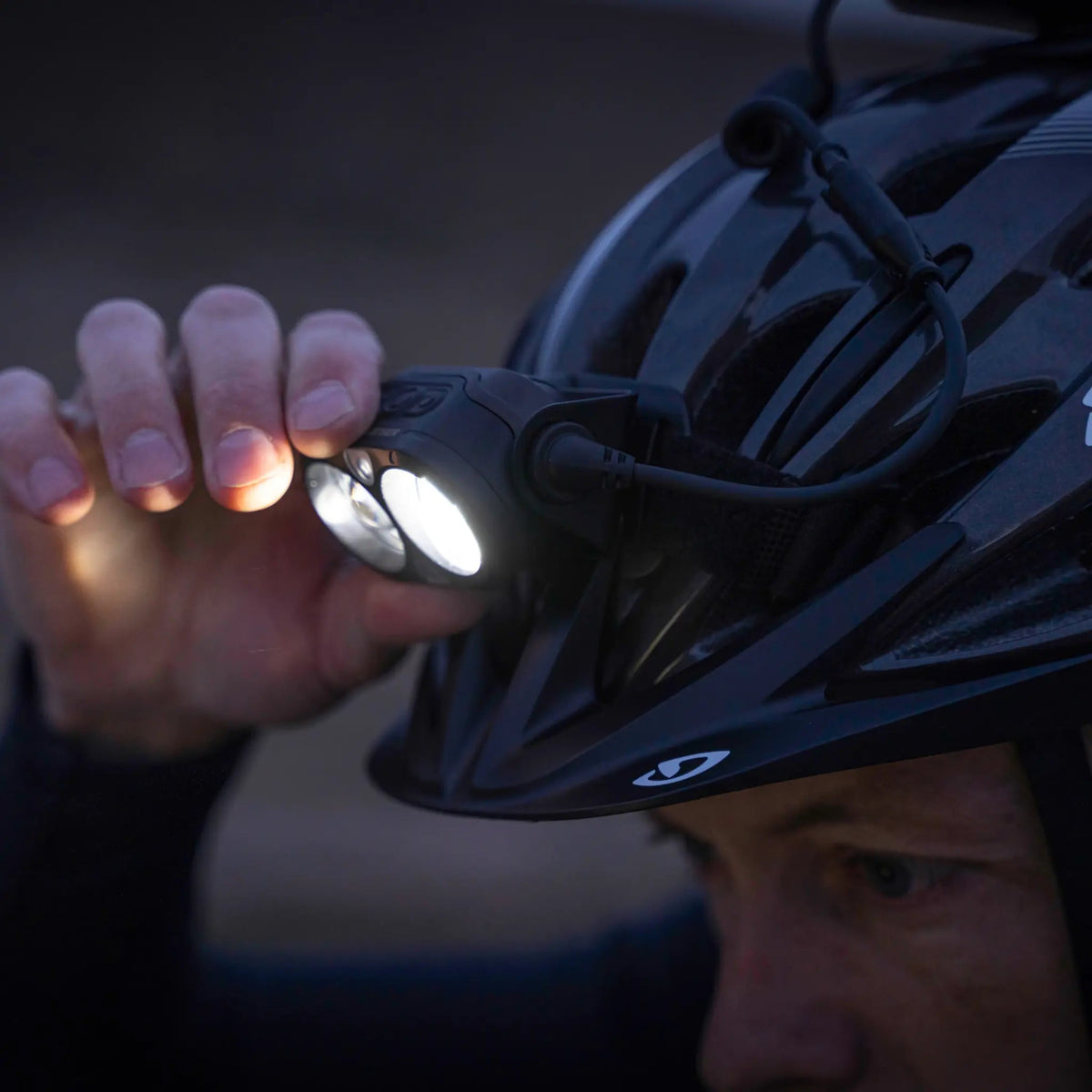 H19R Signature Headlamp - SNOODBANGER customs
