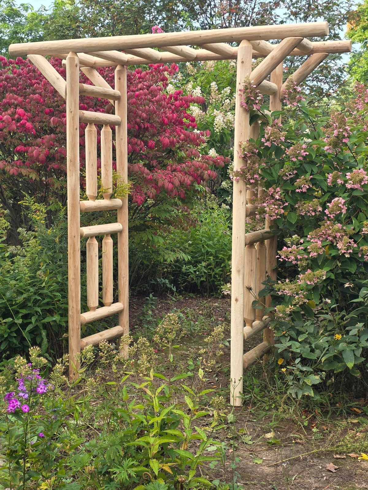 Outdoor Wooden Arbor - SNOODBANGER customs