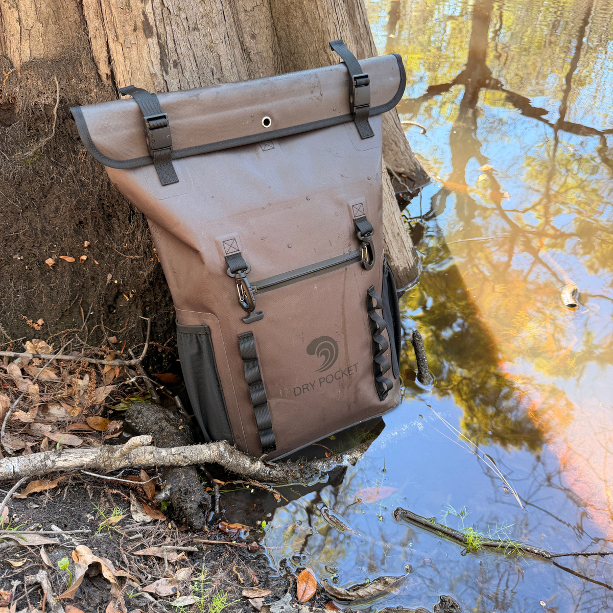 [PRE-ORDER] Waterproof Floating Backpack Dry Bag - Olive Night [Arriving August] - SNOODBANGER customs