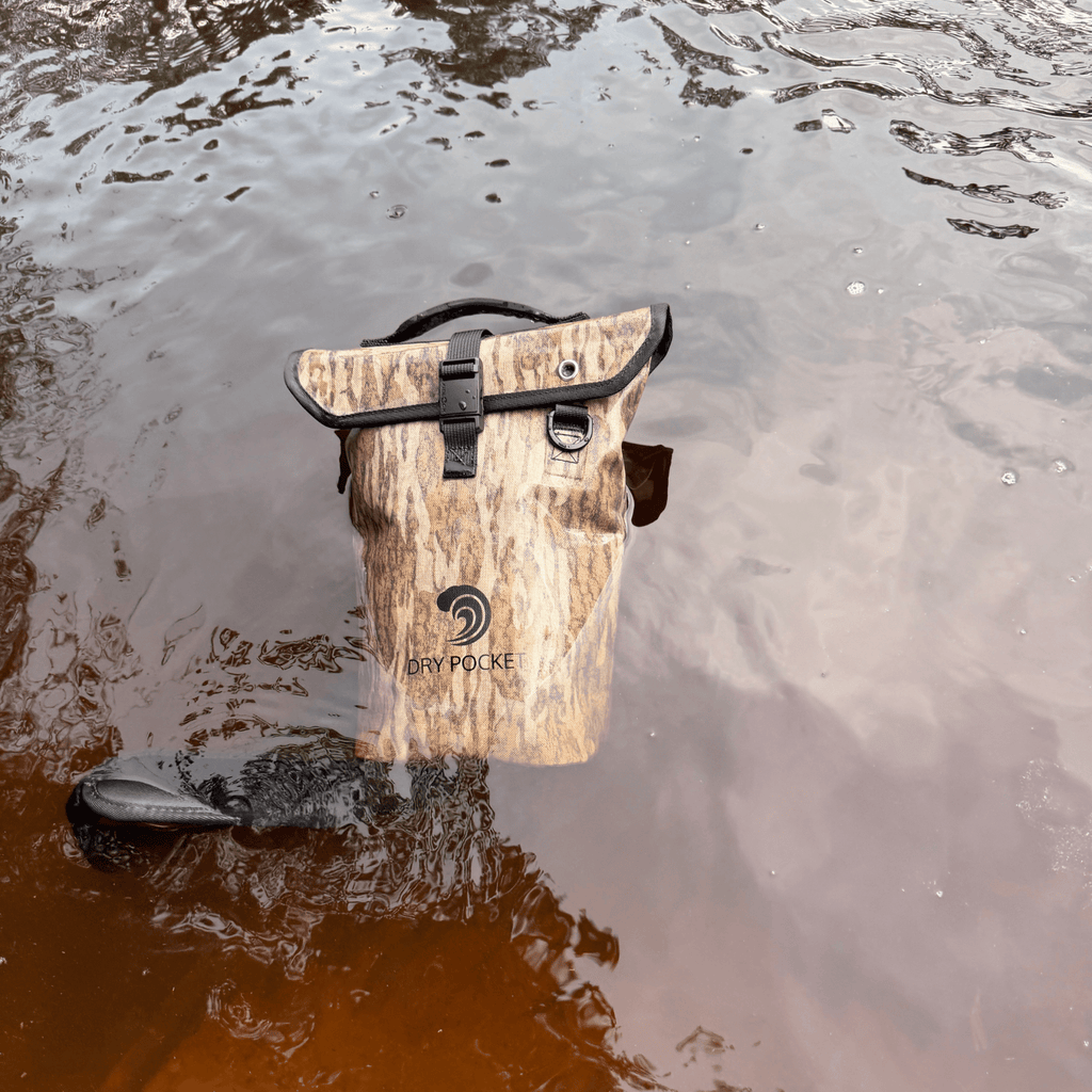 [PRE-ORDER] Waterproof Floating Shell Bag / Boating Bag [Arriving August] - SNOODBANGER customs