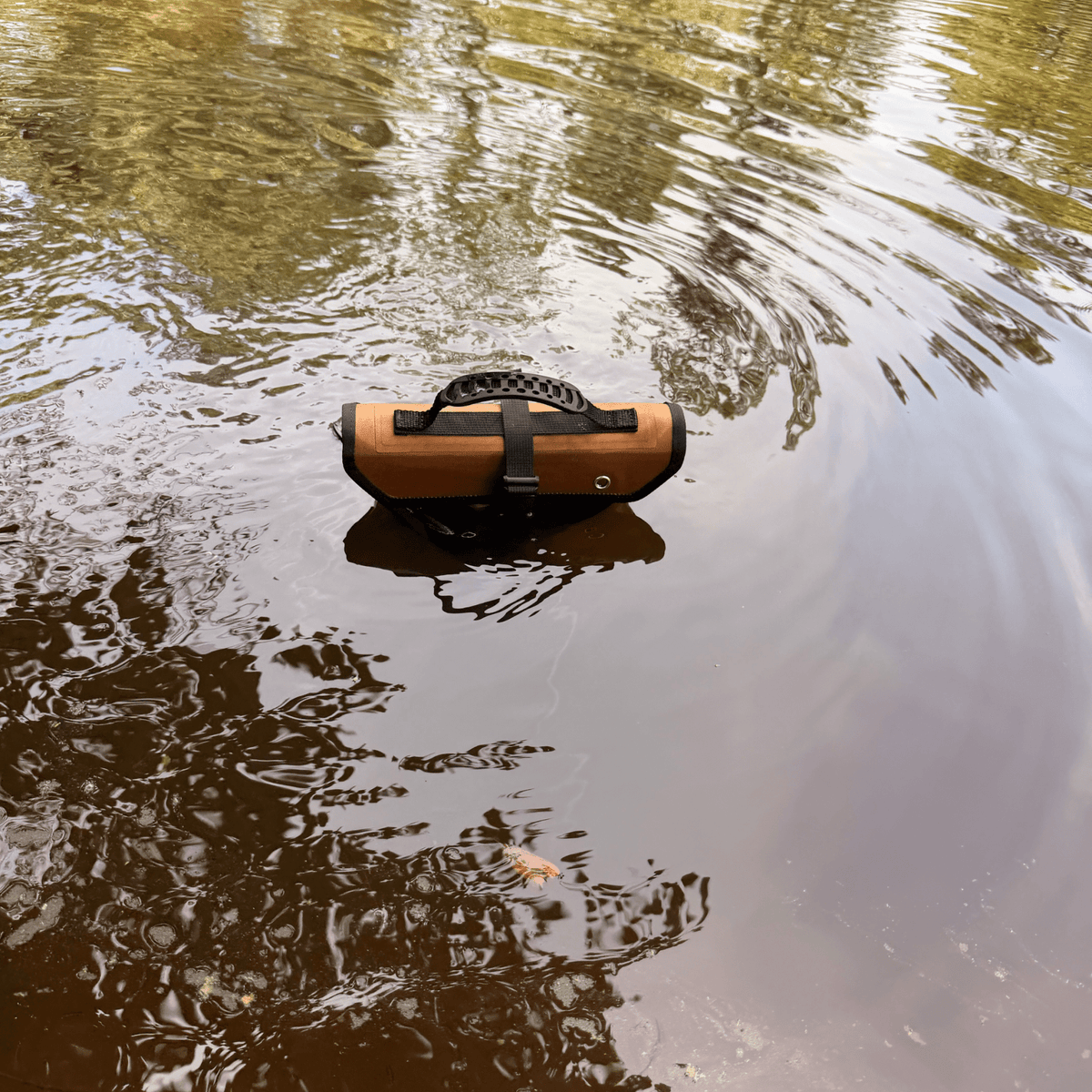 [PRE-ORDER] Waterproof Floating Shell Bag / Boating Bag [Arriving August] - SNOODBANGER customs