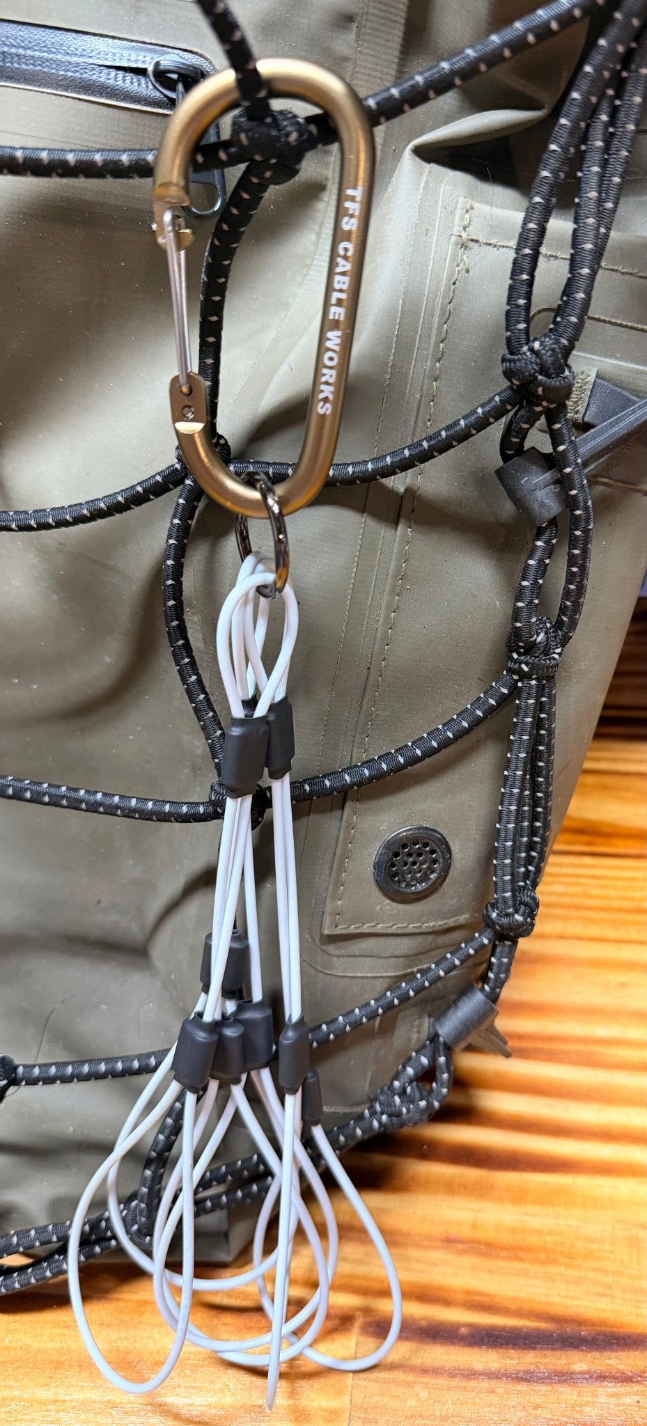 SIX SHOOTER GAME TOTE - SNOODBANGER customs