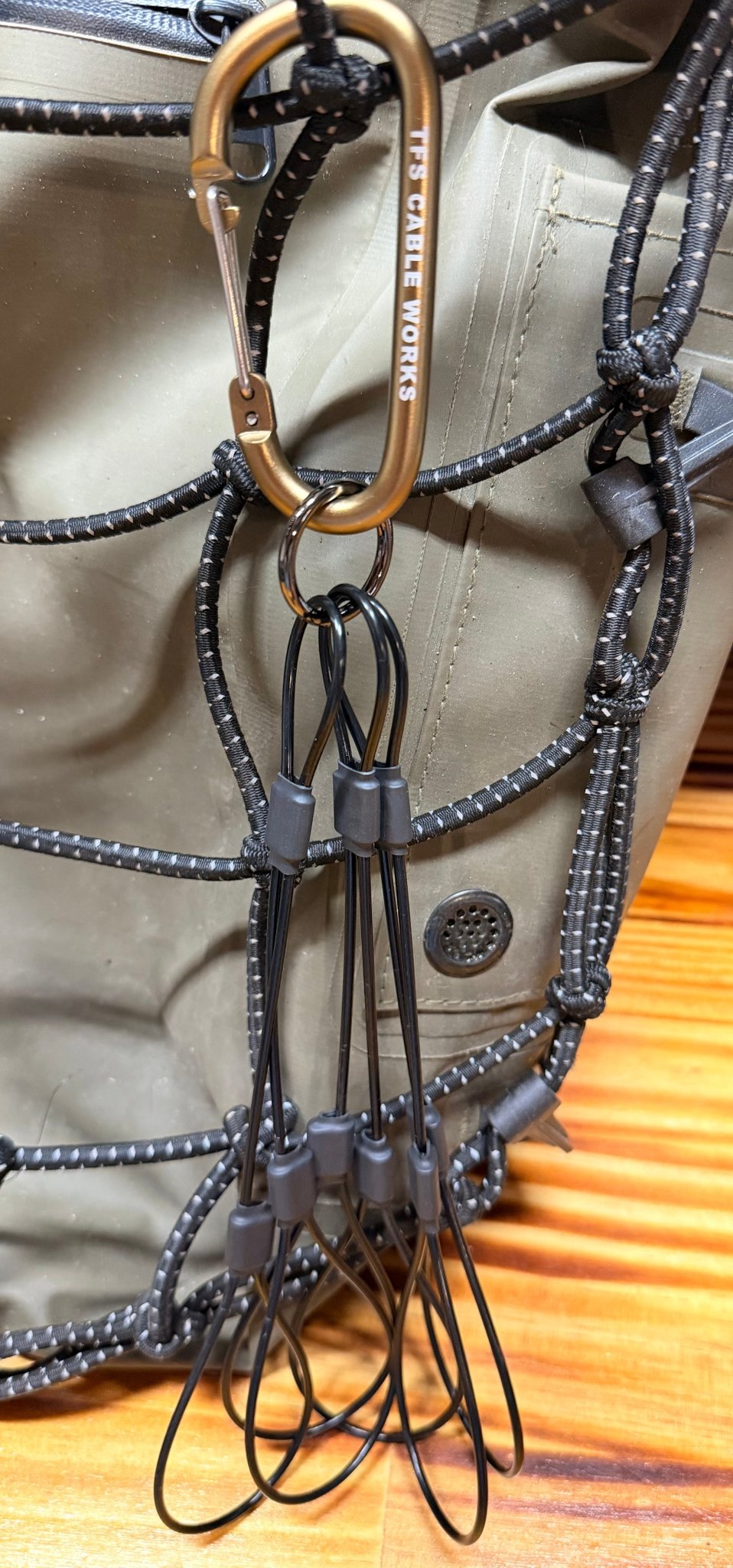 SIX SHOOTER GAME TOTE - SNOODBANGER customs