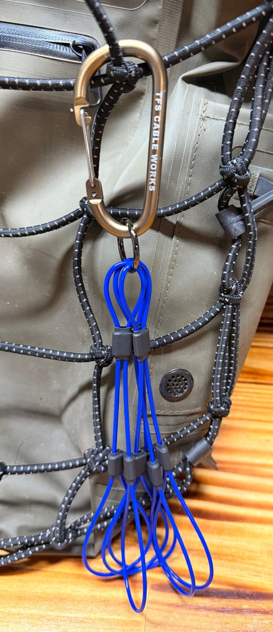 SIX SHOOTER GAME TOTE - SNOODBANGER customs