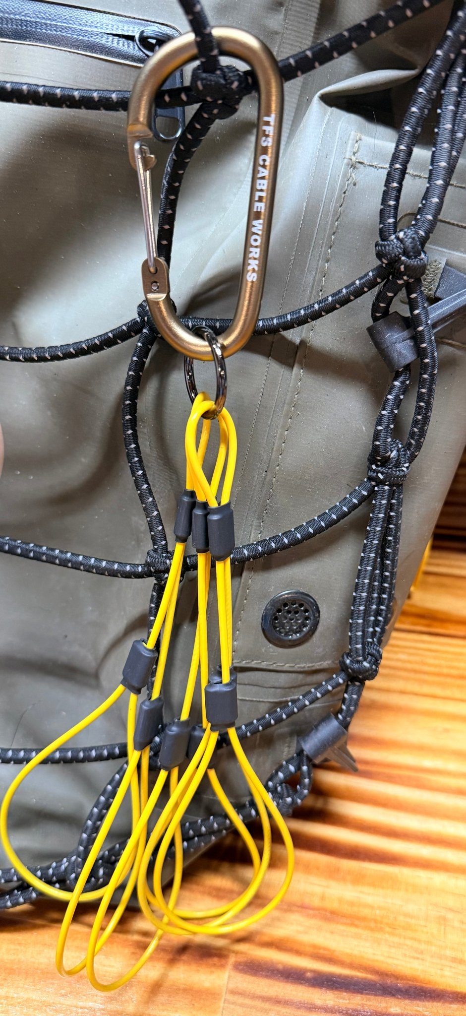 SIX SHOOTER GAME TOTE - SNOODBANGER customs