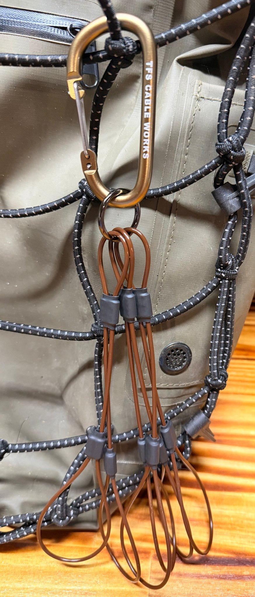 SIX SHOOTER GAME TOTE - SNOODBANGER customs