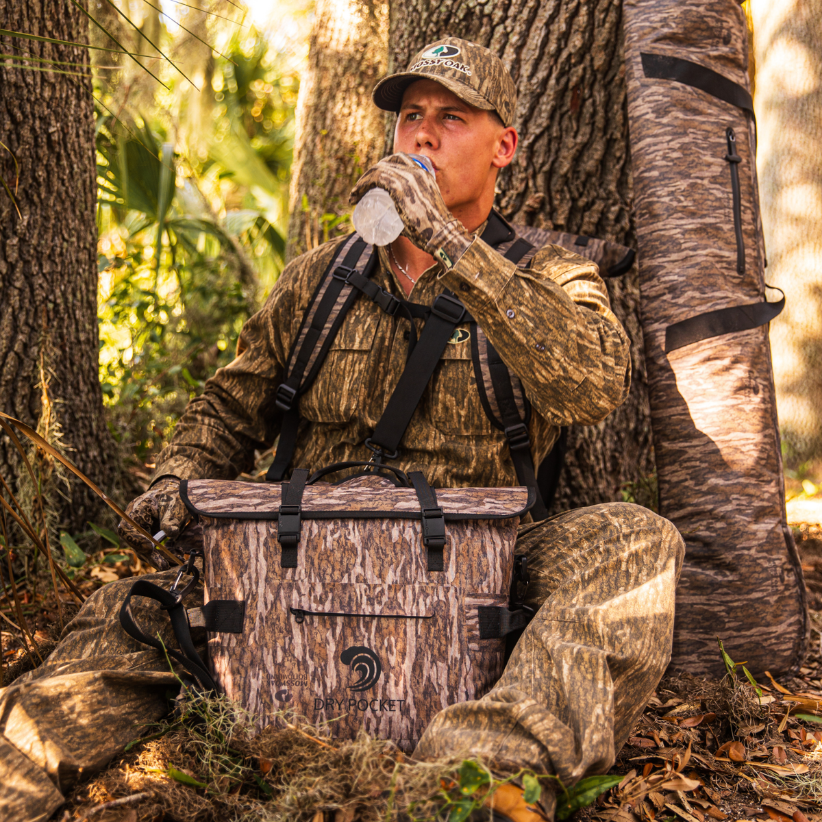 Waterproof Floating Cooler Bag - Bottomland Camo - SNOODBANGER customs