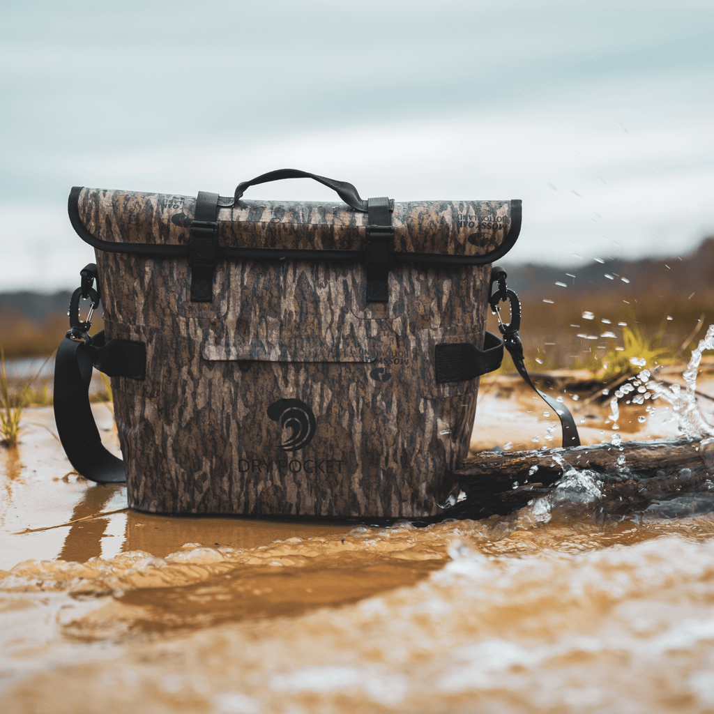 Waterproof Floating Cooler Bag - Bottomland Camo - SNOODBANGER customs