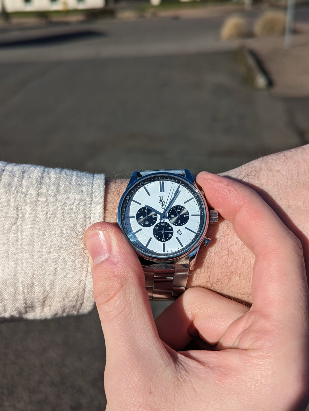 White and Black Chronograph - SNOODBANGER customs